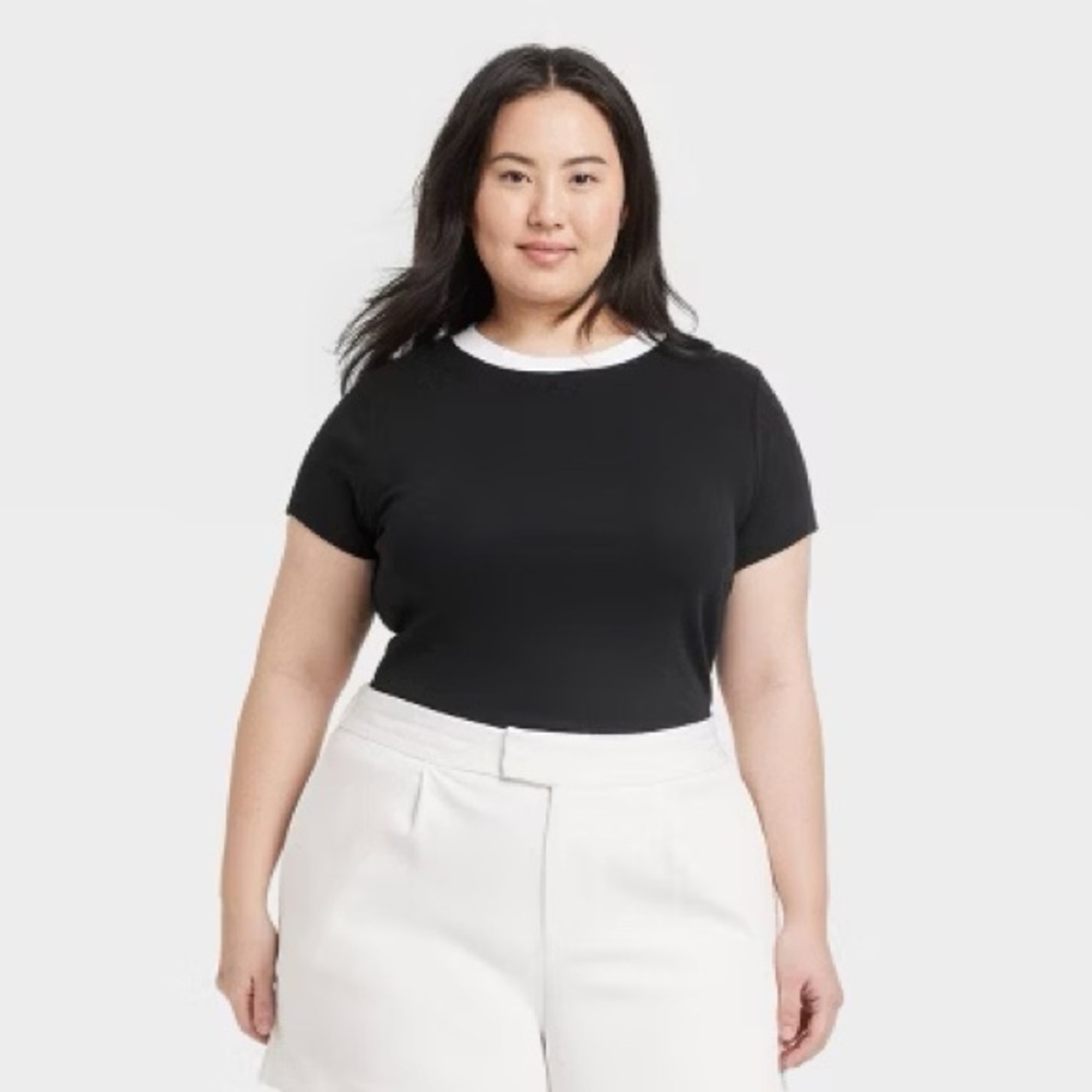 a new day Black Short Sleeve Tee with White Crewneck